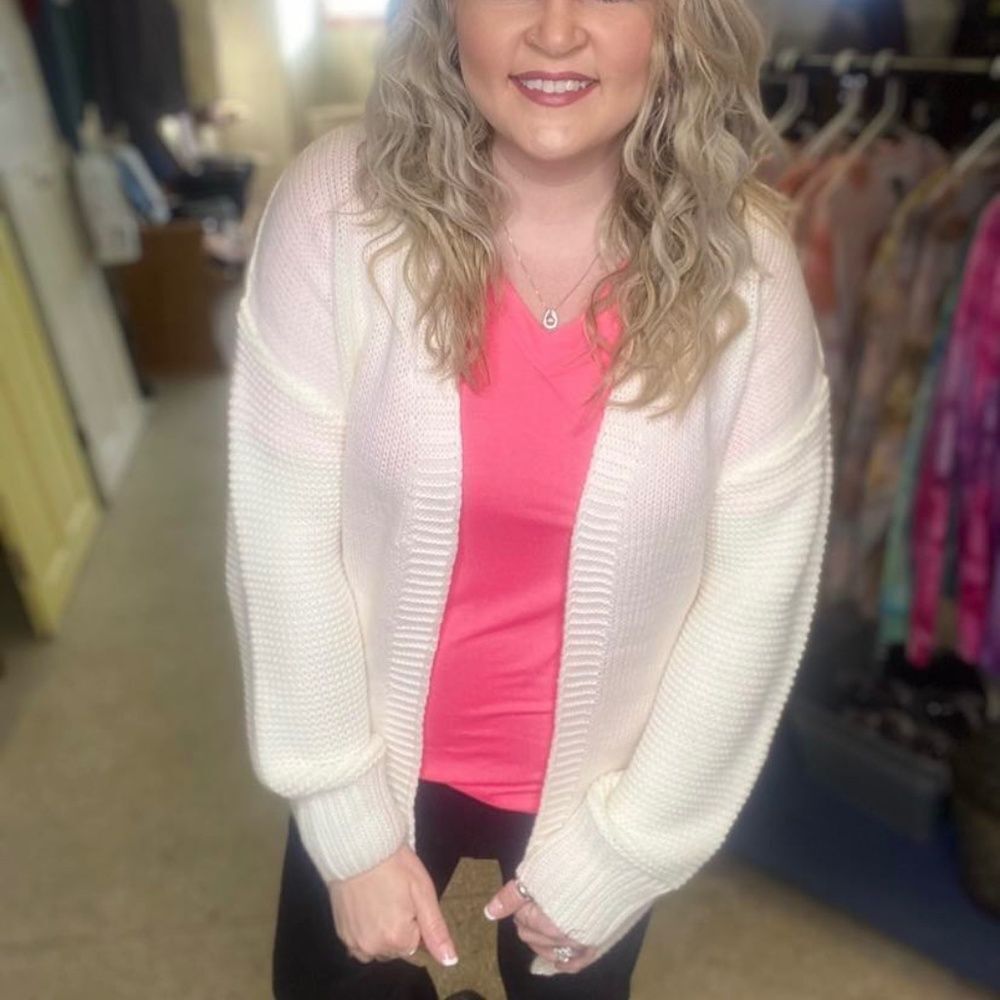 Heart Cardigan‎